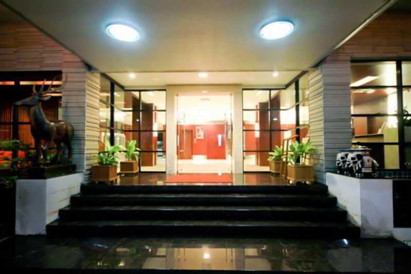 Navarat Heritage Hotel Kamphaeng Phet Exterior foto